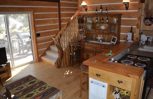 Teasdale Cottage | Canyon Wren Cottage, a True Couples Retreat