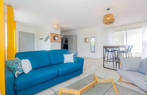Caphomard Apartment | Cap Lobster - spacious apartment with magnificent sea view near the beach