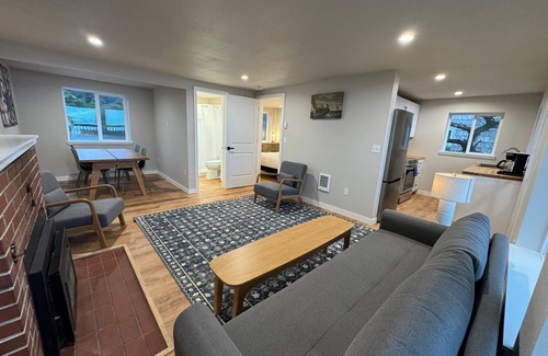 Waldport Cottage | Cape Cod Cottages #6 - Oceanfront Serenity