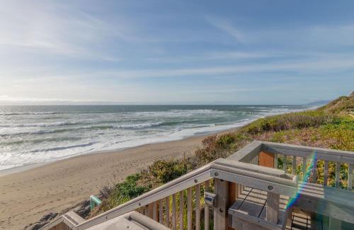 Lincoln Beach House | Cape Cod Hideaway