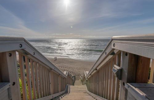 Lincoln Beach House | Cape Cod Hideaway