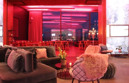 Haparanda Hotel | Cape East