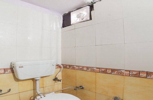 Kompally Hotel | Capital O 23322 Hoysala Inn