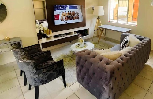 Centurion Villa | Capricon Village 3 Bedroom Villa