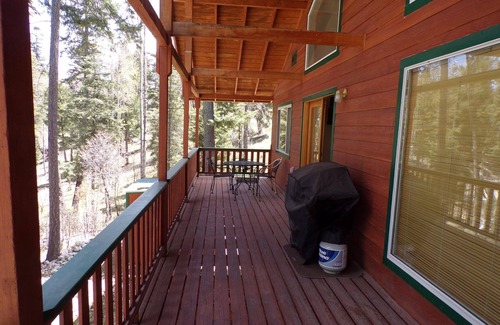 Cloudcroft Cabin | Captain's Cabin