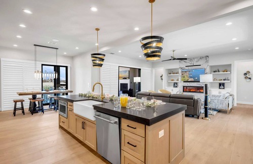 Horseshoe Bay House | Captain's Cove Retreat | Concierge Services