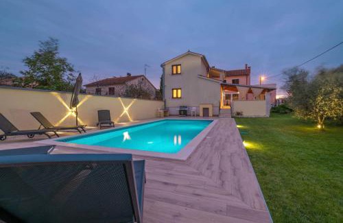 Vintijan House | Captain Villa 2 km to the beach