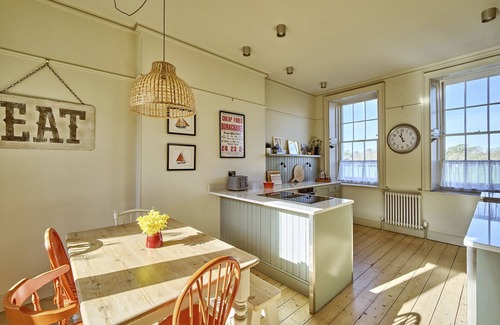 Donaghadee Cottage | CAPTAINS COTTAGE, family friendly, with a garden in Donaghadee