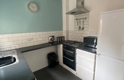 Meliden House | Captivating 2-bed Cottage in Prestatyn