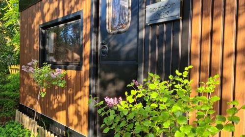Glynn Apartment | Cara Cabin Self Catering Tiny Home