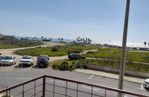 Carcavelos Apartment | Carcavelos Surf Beach House