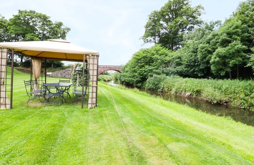 Murthill Cottage | CARDEAN MILL, pet friendly, character holiday cottage in Blairgowrie