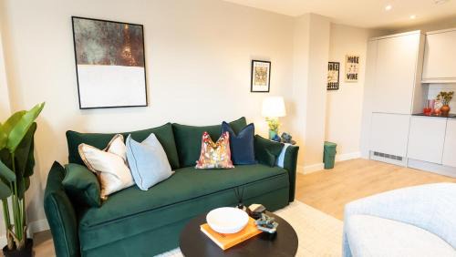Butetown Apartment | Cardiff Bay - Free Parking & Wifi - Great Location