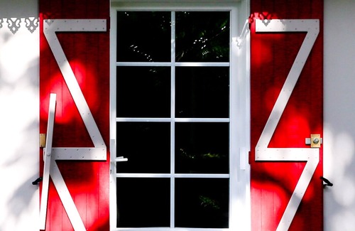 Sainte-Suzanne Cottage | Cardinal - an exceptional house overlooking the Niagara waterfall