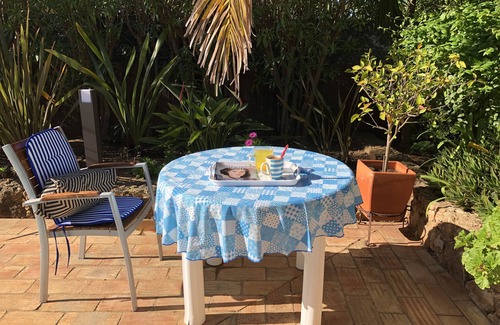Carvoeiro House | Caribbean feeling on picturesque rocky Algarve, maid service, heated pool, roof terrace