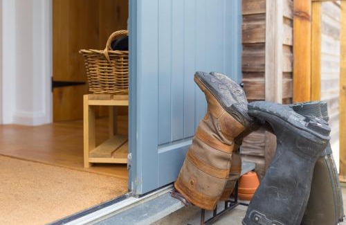 Newquay House | Carines Barns - Tre