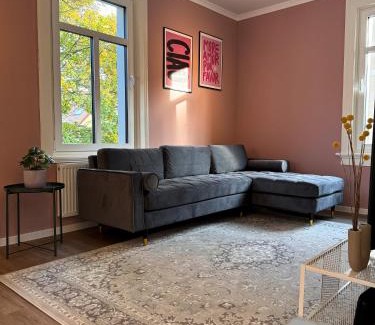 Weimar Apartment | Carl von Limone