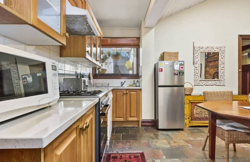 Carlton Apartment | Carlton Heritage Home Explore Melbourne s Heart