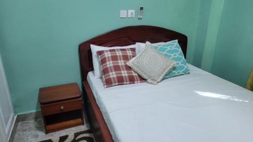 Douala Apartment | Carolina Lodging Apartment - Free & Fast Wi-Fi