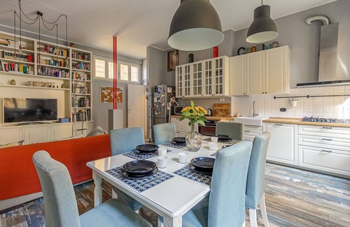 Casoretto Apartment | Carpi, Modern And Spacious 2 Br Apartment By Halldis