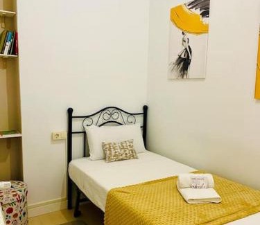 Teis Apartment | CarreraHouses Benilde con Garaje
