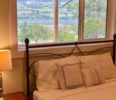 Central Okanagan House | Casa A & A