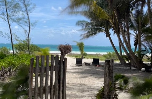 Chacchoben Villa | Casa Airam Beachfront Villa in Sian Kaan