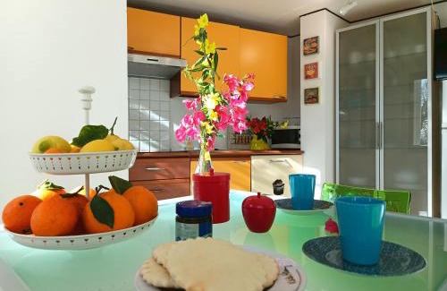 S'oru e Mari Apartment | Casa al Mare con Giardino Privato