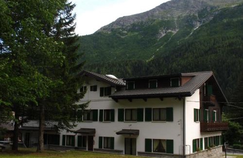 Staffa Bed & Breakfast | Casa Alpina Don Guanella