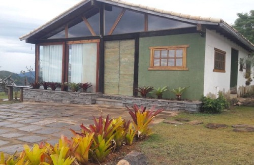 Araras Cottage | Casa Alto do Vale: The most beautiful view of the mountains