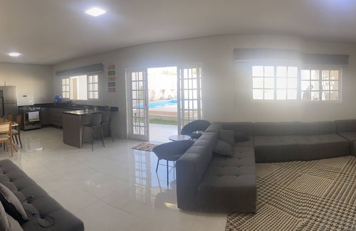 Cotia Cottage | Casa Ampla Para Lazer em Família
