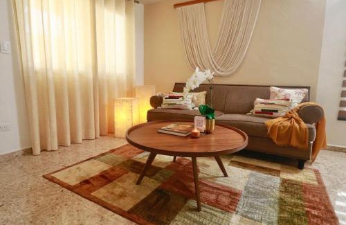 Colonia Adolfo Lopez Mateos Apartment | Casa Belcher (Peggy's)