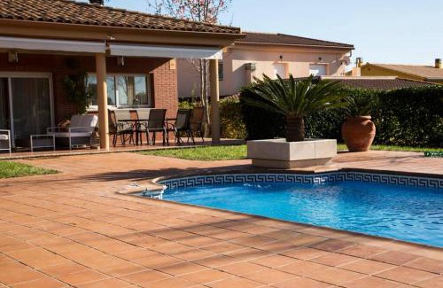 Bigues I Riells House | Casa Bella con piscina