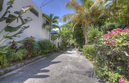 Estate Bakkero House | Casa Blanca - the White House in the Caribbean