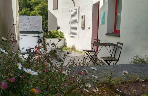Viavelez House | Casa Boutique en Puerto Pesquero de Asturias