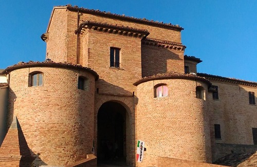 Mombaroccio House | Casa Cairo - relax in the hills a few km from the Adriatic sea