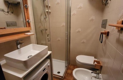 Aprica House | Casa Cedrone