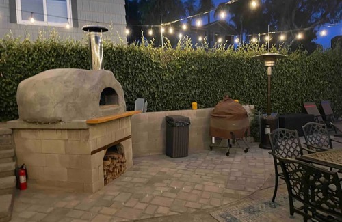 Mount Helix House | Casa Charles a private Villa in the foothills of Mt Helix in La Mesa, CA.