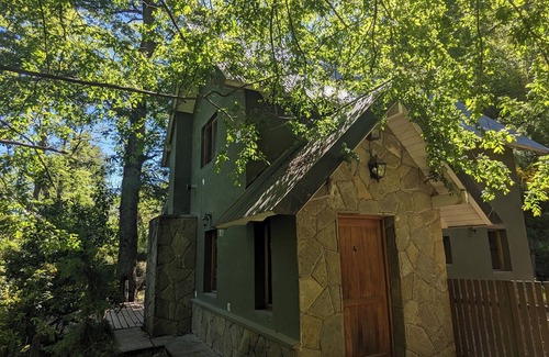 San Martin de los Andes House | Casa Côt - Wine, mountains and lakes!