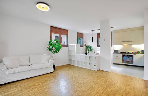 Viganello Apartment | Casa Collina, Lugano, Switzerland