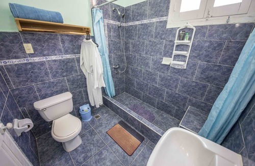 Centro Havana Bed & Breakfast | Casa Colonial Wilmer