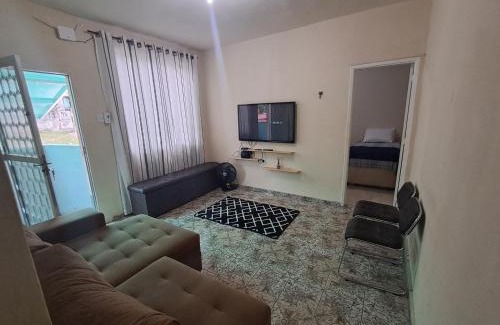 Vigario Geral Apartment | Casa com 2 Camas Queen e 1 King em Quartos Climatizados