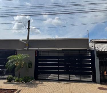 Foz do Iguacu House | Casa com piscina em Foz do Iguaçu-PR