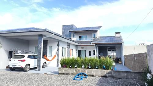 Itapoa House | Casa com piscina Itapoá Itapema do Norte