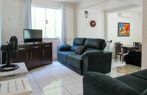 Garatucaia House | Casa com WiFi a 230m da Praia de Garatucaia-RJ