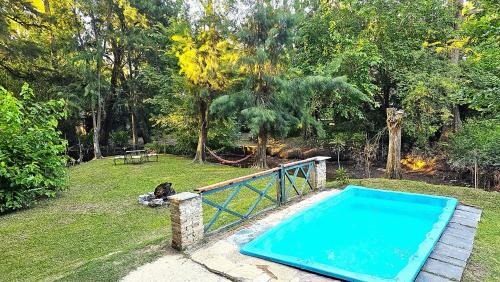 Benavidez House | Casa con PILETA al borde del RIO