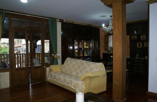 Medina De Pomar House | Casa Cristeta