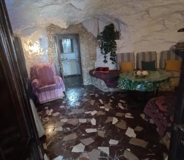 Pegalajar House | Casa Cueva "El Mirador de Piedra"