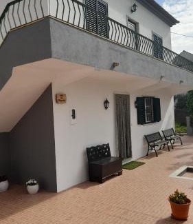 Ferreira do Zezere House | Casa da Magnólia