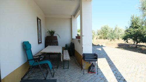 Alferrarede House | Casa da Papoila